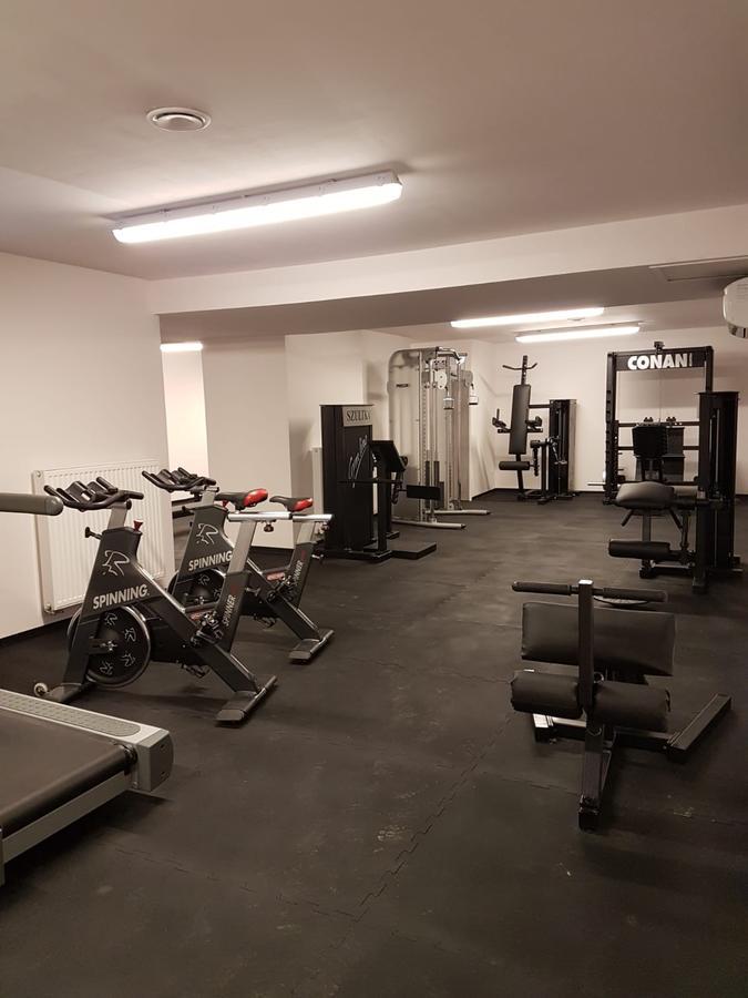 Aparthotel Mis &